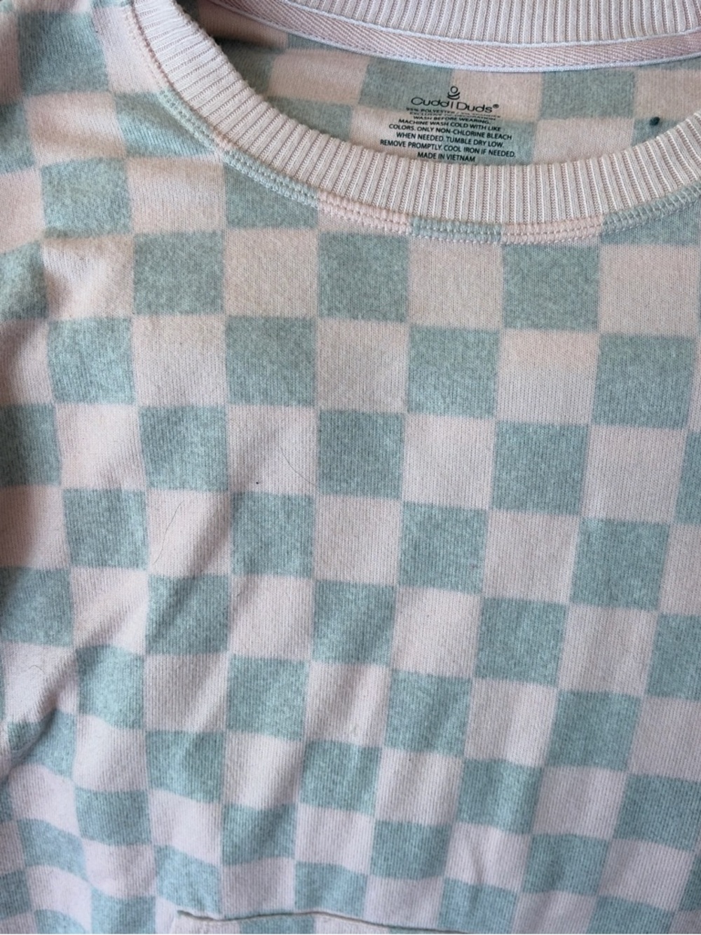 Cuddl Duds Pink and Gray Checkered Cozy Pajama Set - Picture 2 of 6